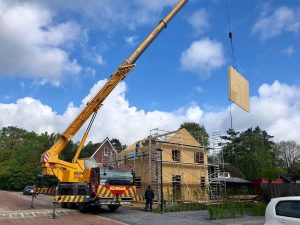 panel house assembling - net zero energy building - SIPEUROPE